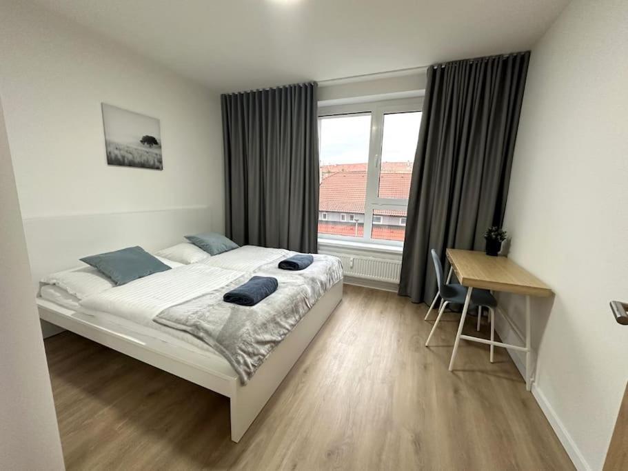 New Near Tipos Arena, Free Parking, Danubius One Building Appartement *