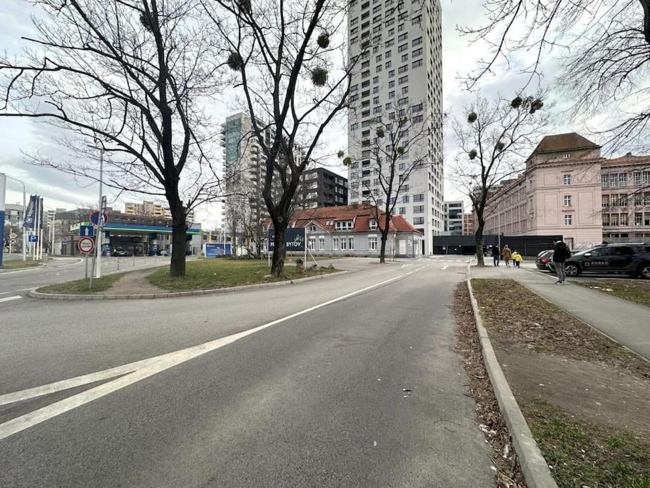 New Near Tipos Arena, Free Parking, Danubius One Building Bratislava